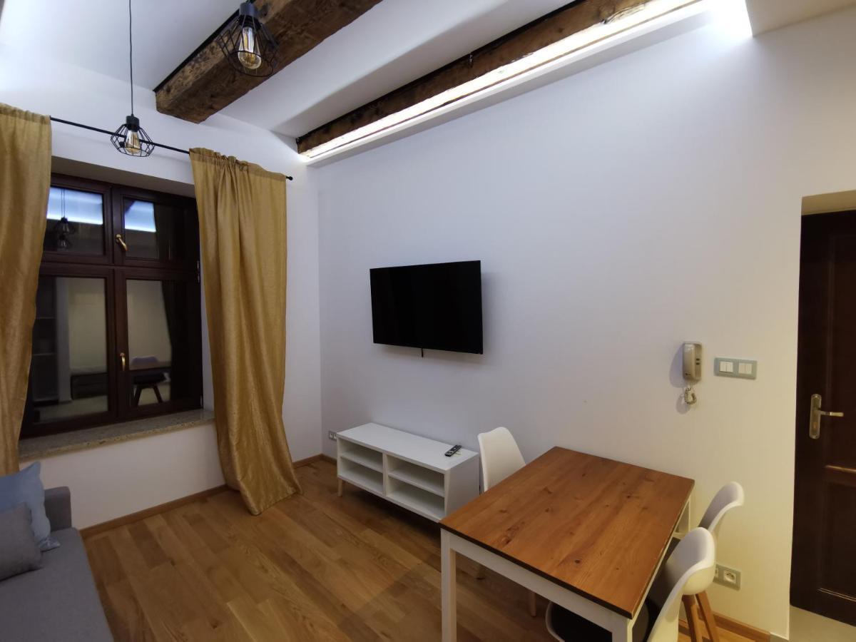 Nowe Apartamenty Zamkowa Vis A Vis Wawelu Krakau Exterior foto